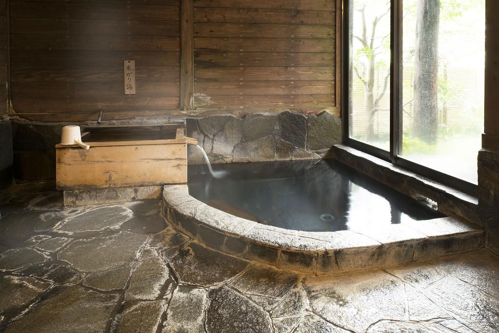 Hotel Yunohira Kamiyanagiya Yufu Zewnętrze zdjęcie