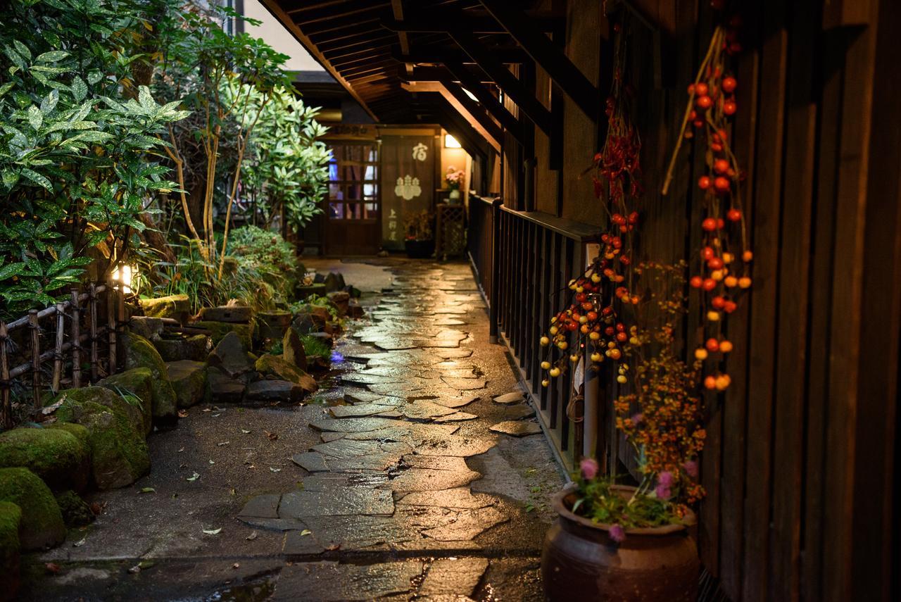 Hotel Yunohira Kamiyanagiya Yufu Zewnętrze zdjęcie