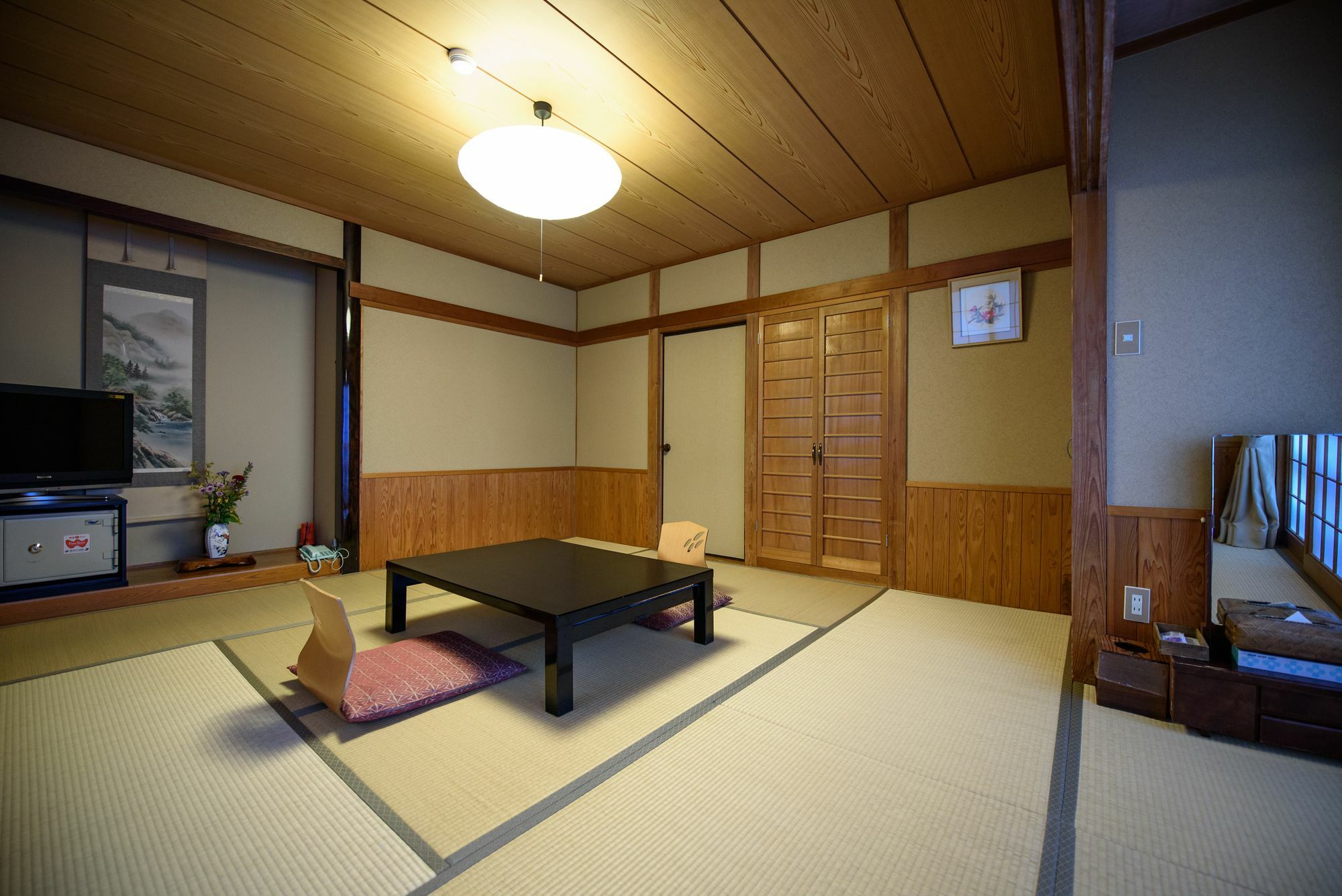 Hotel Yunohira Kamiyanagiya Yufu Zewnętrze zdjęcie